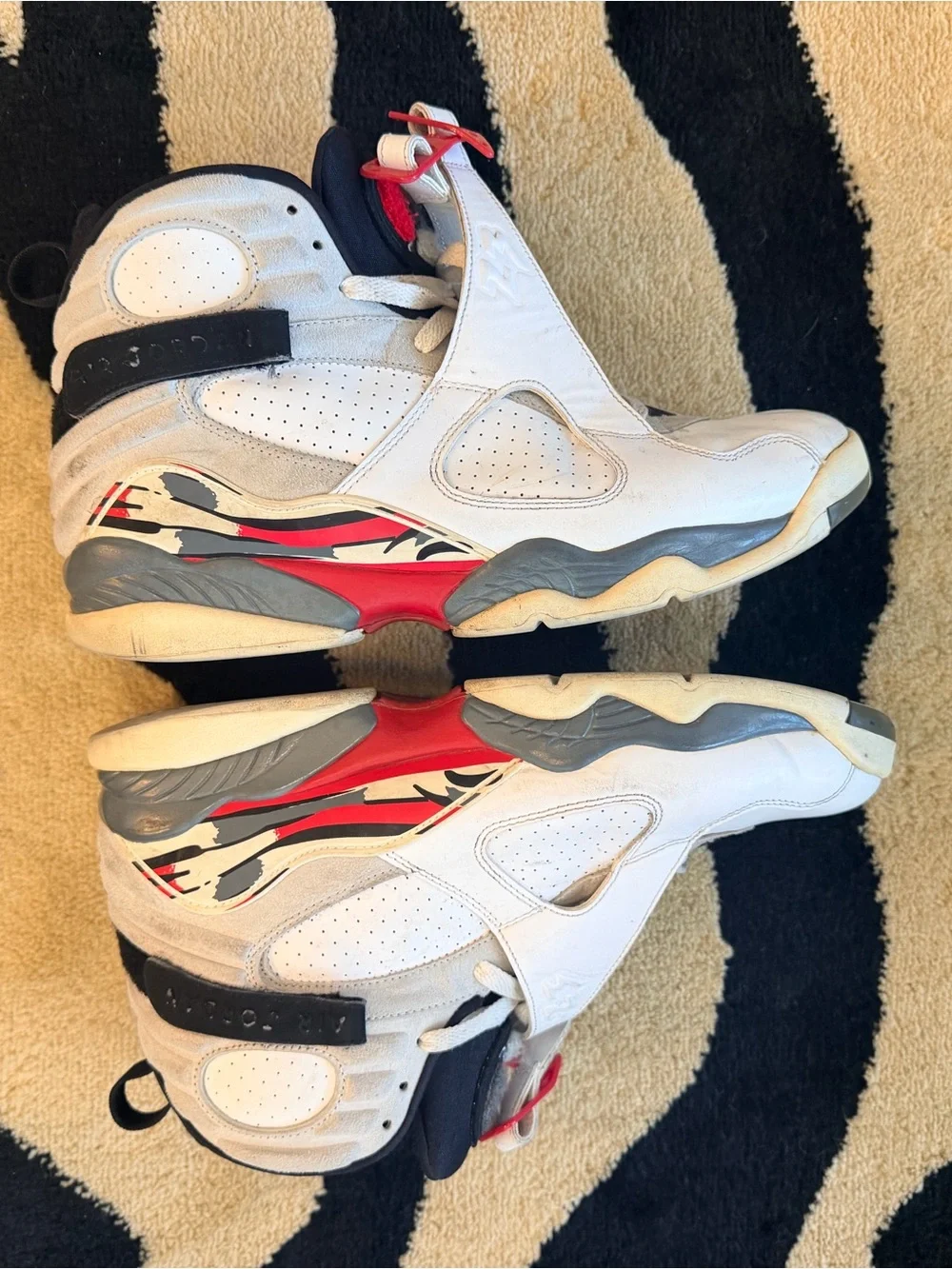 Jordan White Navy Red Retro Sneakers